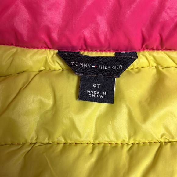 Tommy Hilfiger | pink vest reflective strip lightweight toddler 4T coat jacket - Picture 4 of 9